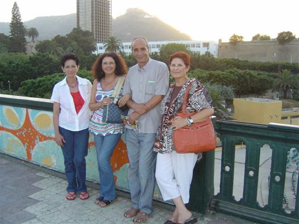 ORAN AOUT 2007 matilde, jeannine, abdel, antoinette.JPG